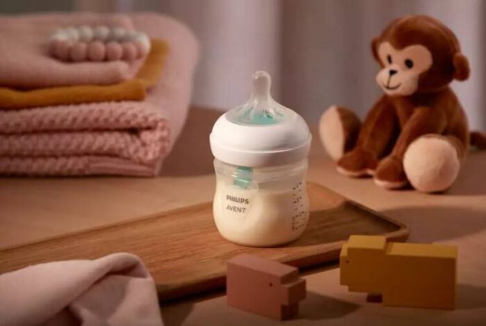 شیشه شیر نچرال ۱۲۵ میلی لیتر با سوپاپ Airfree فیلیپس اونت PHILIPS AVENT سری Response - بدون جعبه - Image 3